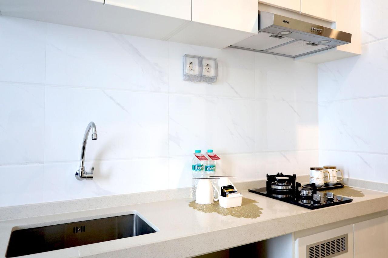 Moritz Inn Bsd Tangerang Esterno foto