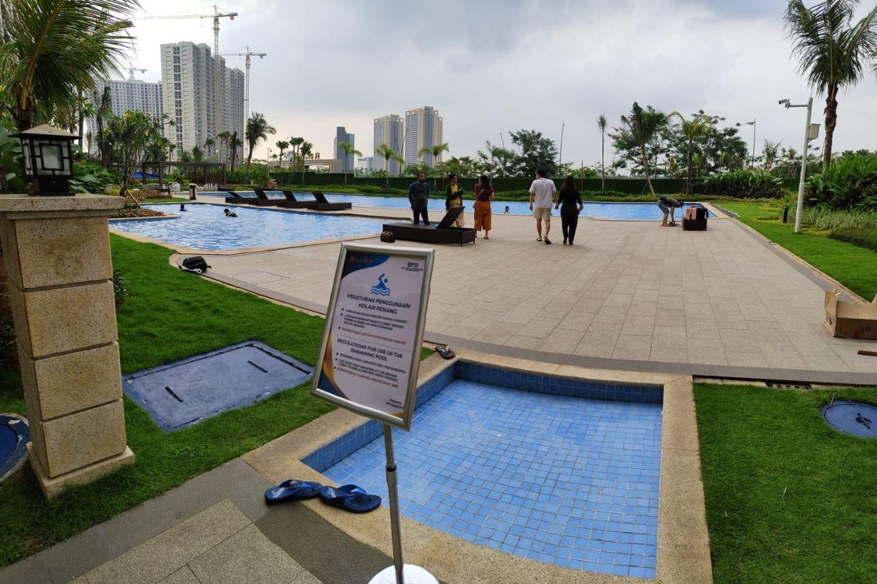 Moritz Inn Bsd Tangerang Esterno foto