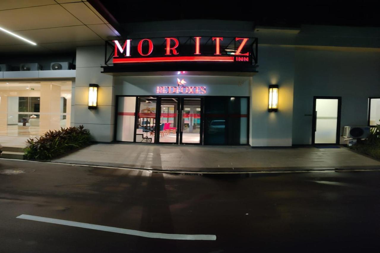 Moritz Inn Bsd Tangerang Esterno foto